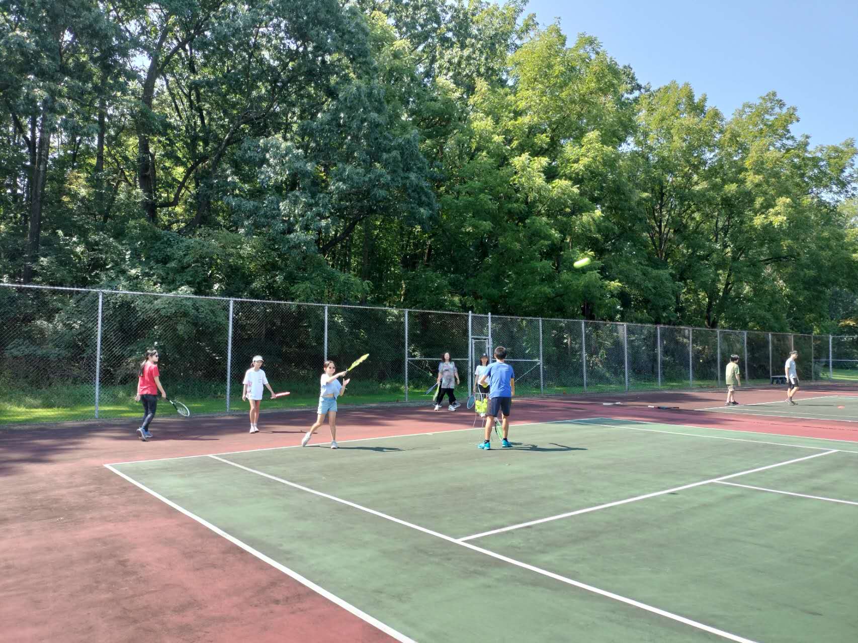 Red Ball Tennis practice session